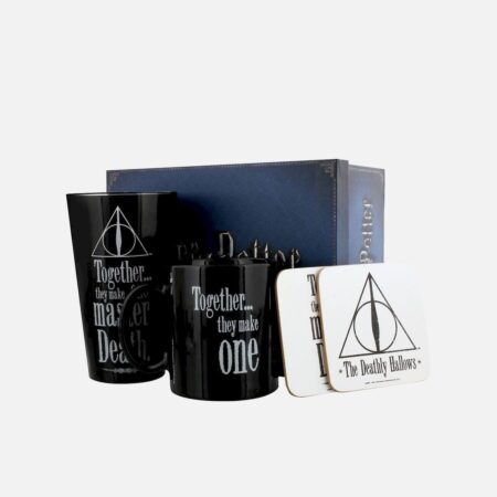 Harry-Potter-Deathly-Hallows-Gift-Set-1