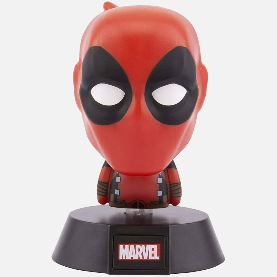 Marvel-Deadpool-001-Icons-Light - Kaboom Collectibles